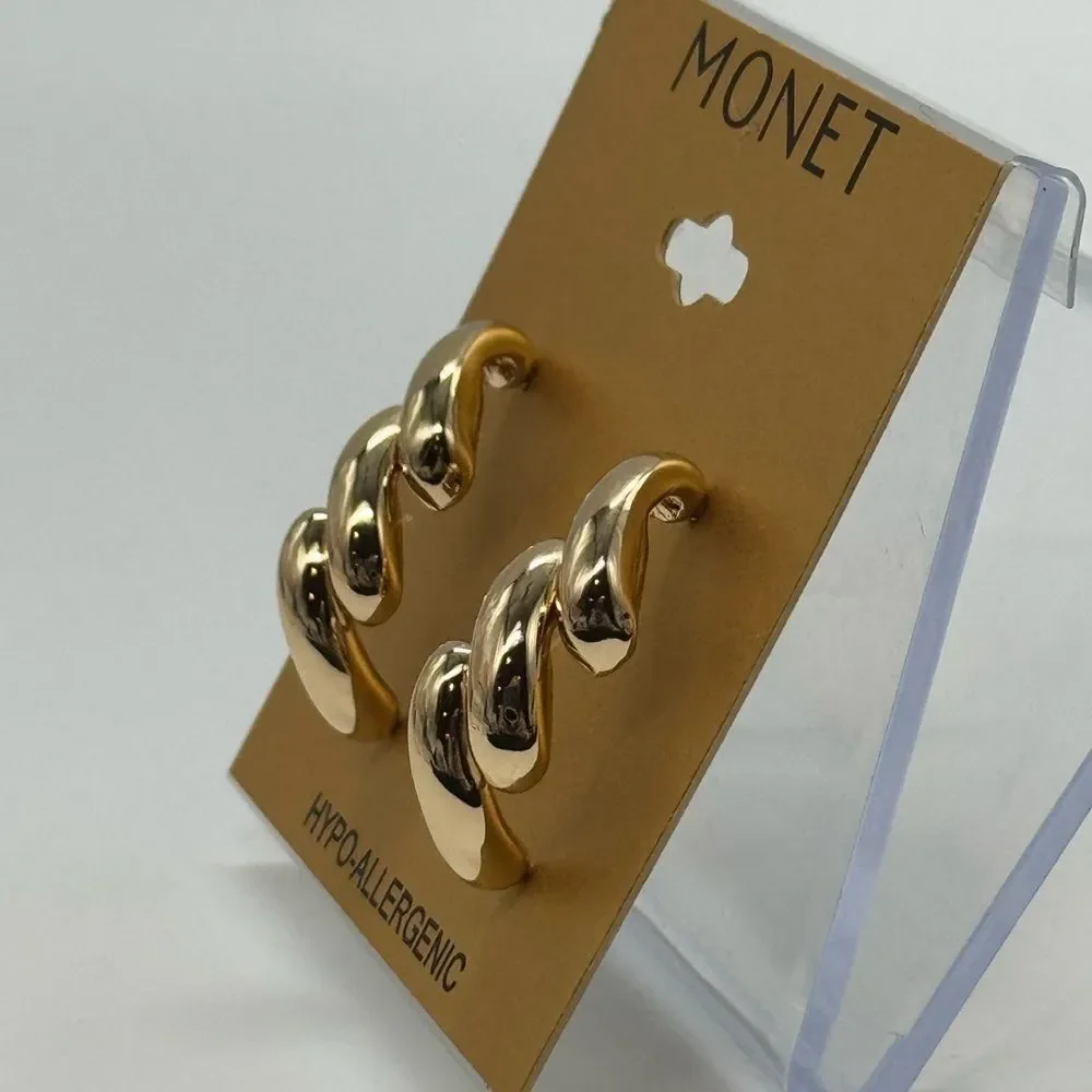 Vintage Monet Gold Tone Twist Hoop Clip On Earrings NWT Sample Signed Statement